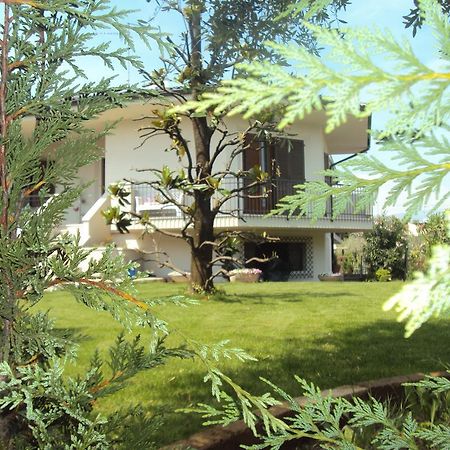 B&B Rosa Del Garda ลาซีเซ ภายนอก รูปภาพ