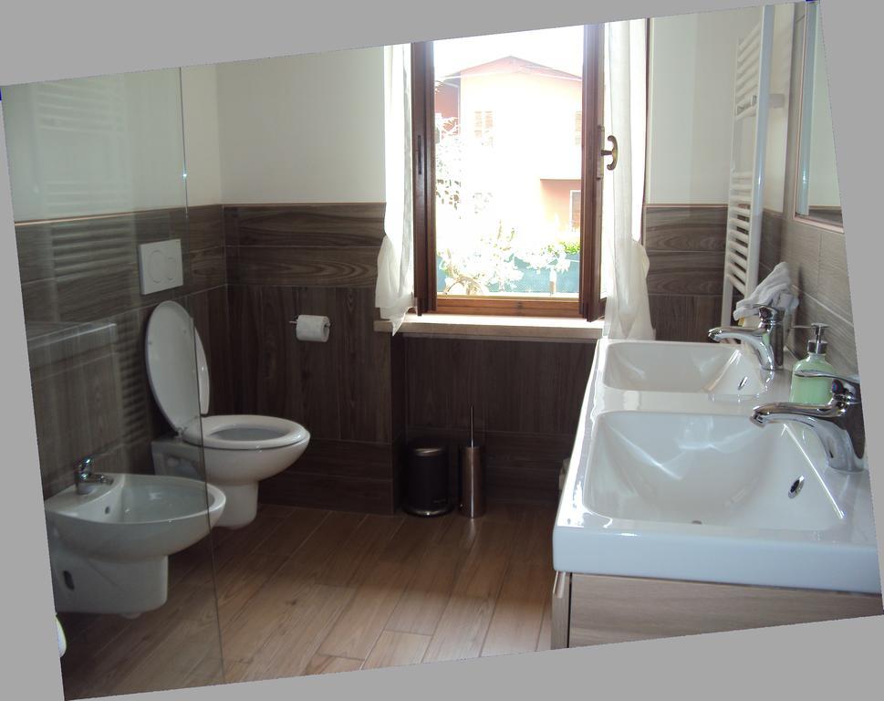 B&B Rosa Del Garda ลาซีเซ ภายนอก รูปภาพ